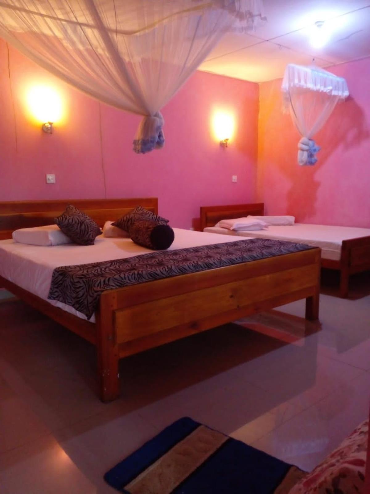 Omi Relax Inn Элла Экстерьер фото