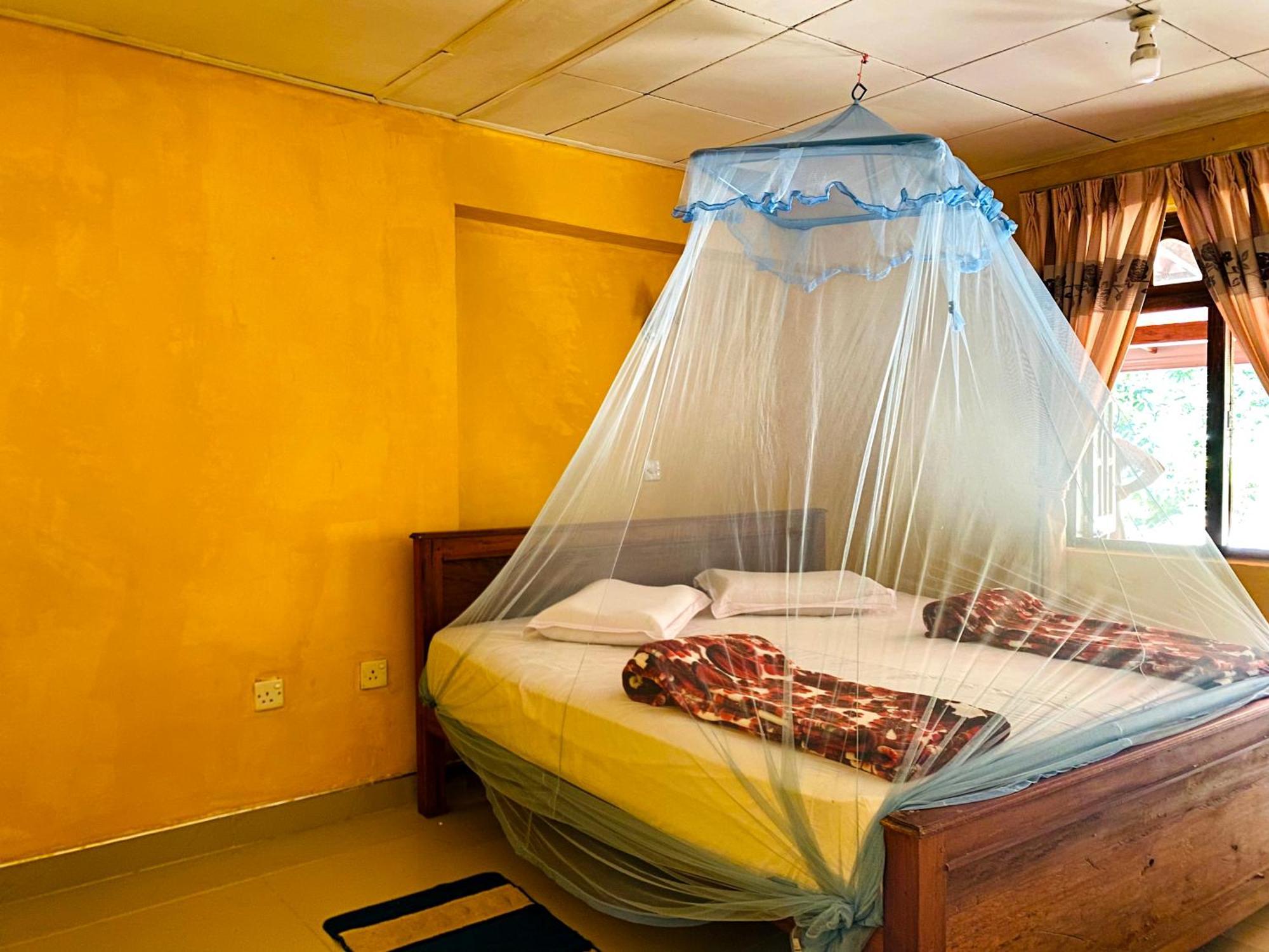 Omi Relax Inn Элла Экстерьер фото